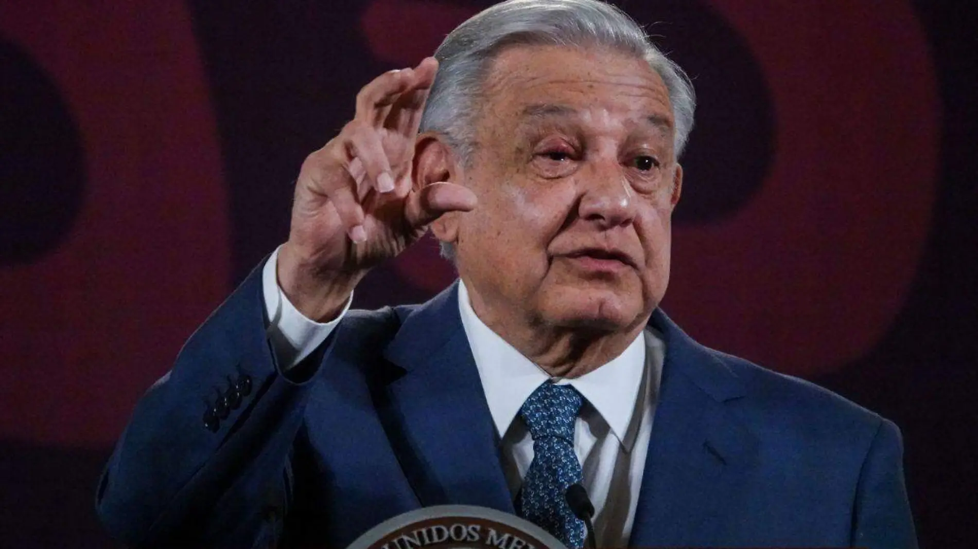 AMLO-Tim Golden